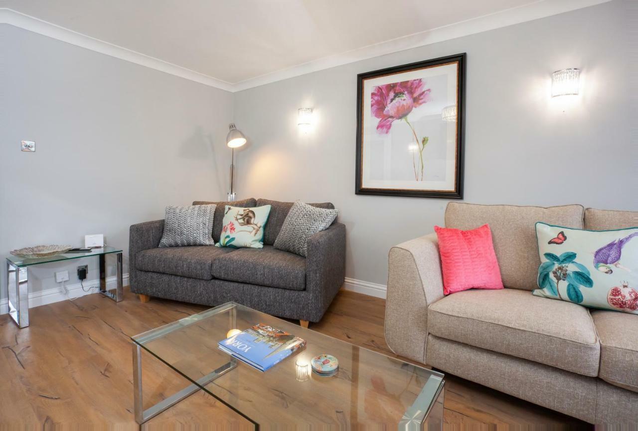 Ferienwohnung County House Mews York Exterior foto